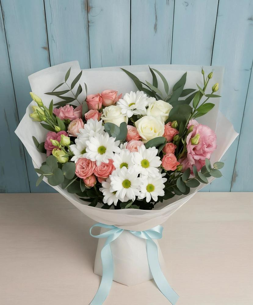 Букет цветов из: Розы, Лизиантусы и Хризантемы в Балтийском