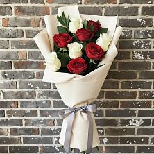 Букет цветов из:  Розы в Балтийском