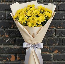 Букет цветов из:  Хризантемы в Балтийском