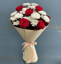 Букет цветов из:  Розы и Хризантемы #REPLACE_PRED# Балтийском