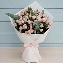 Букет цветов из:  Розы #REPLACE_PRED# Балтийском
