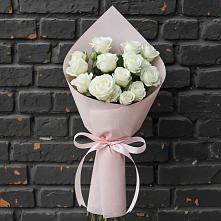Букет цветов из:  Розы #REPLACE_PRED# Балтийском
