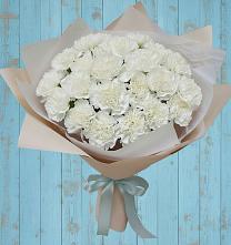 Букет цветов из:  Гвоздики в Балтийском