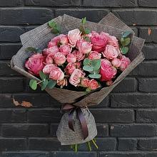 Букет цветов из:  Розы в Балтийском